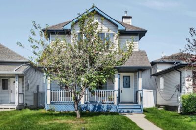 2114 37 Avenue Wild Rose